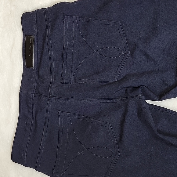 LIKE NEW CALVIN KLEIN WOMEN'S JEGGINGS US 2 - Picture 8 of 17